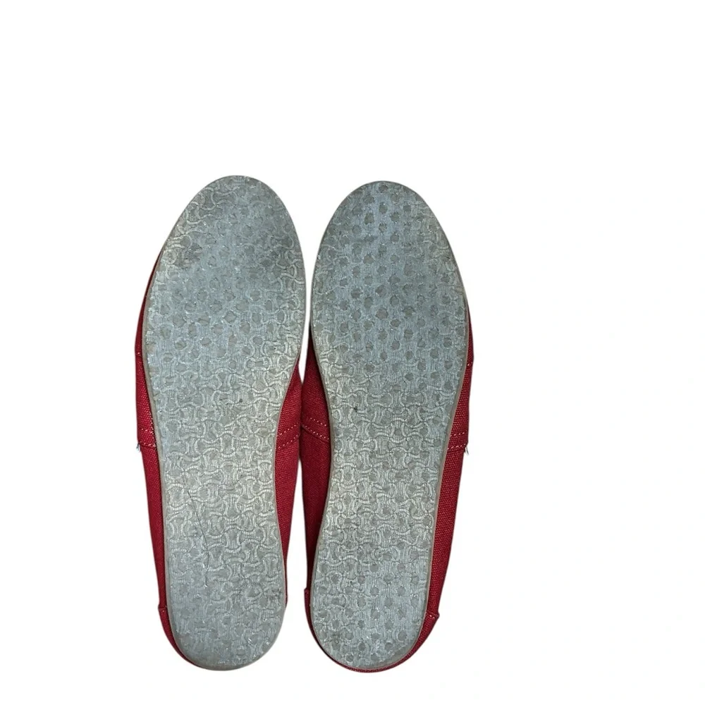 TOMS Classic Red Canvas Slip-On Shoes Women’s Size 7.5